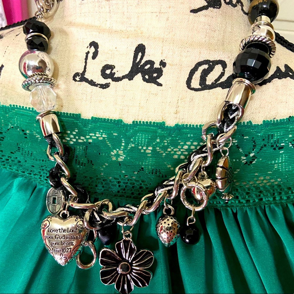 NWT Luke 10:27 Bible verse short necklace.